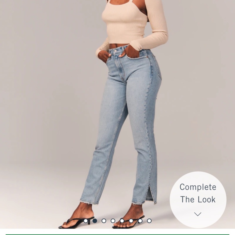 Curve Love 90s Ultra High Rise Straight Jeans Abercrombie